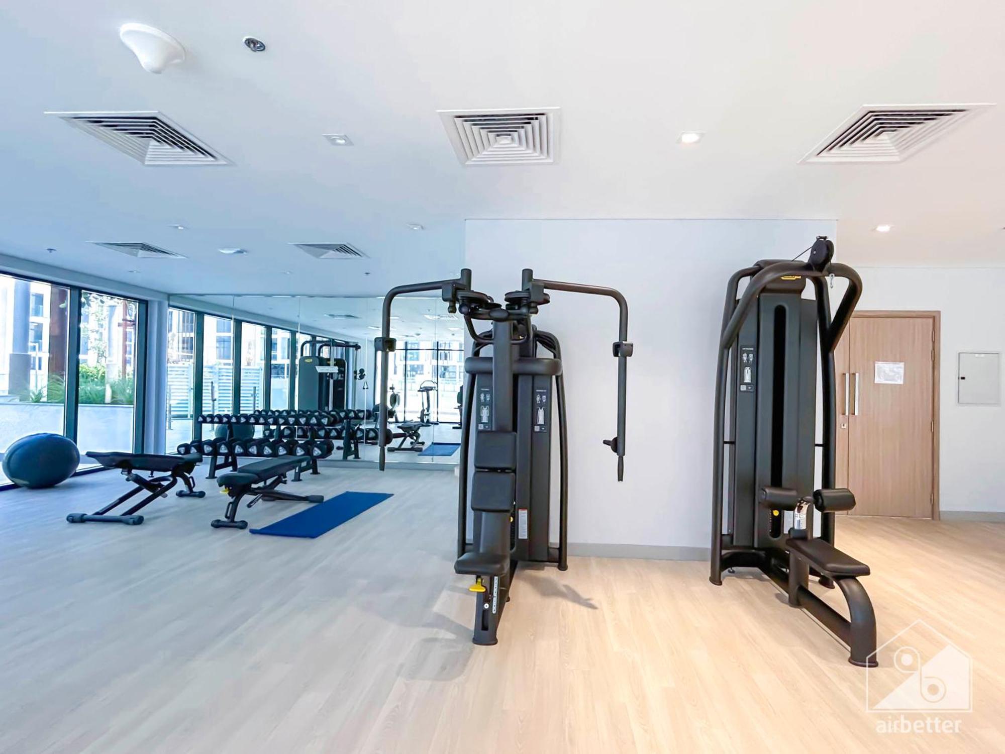 Charming Studio With Balcony In Azizi Riviera Dubai Exterior foto